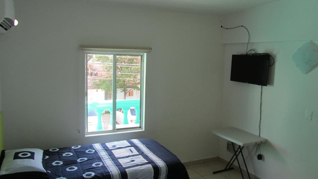 Casa Habitacional Laurel كانكون الغرفة الصورة